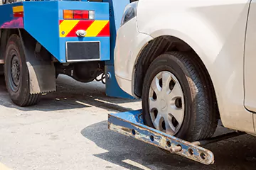 Top-Notch Wheel Lift Towing in King William, TX
